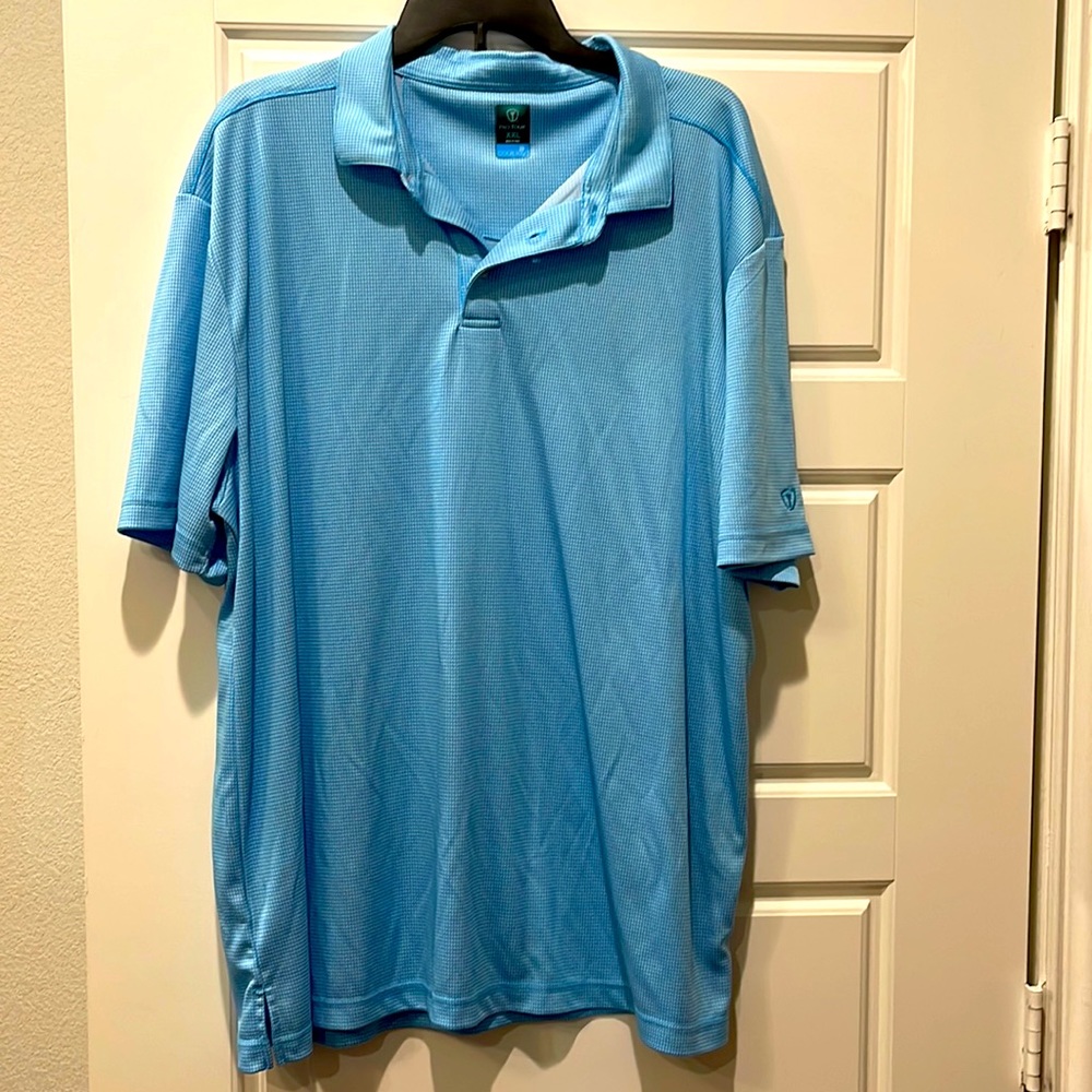 Mens pro tour golf polo. Only worn once.